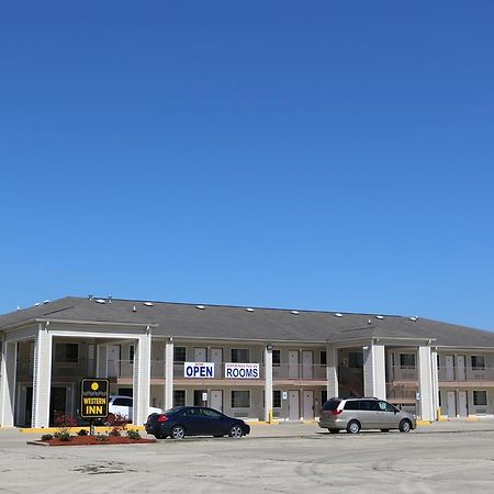 Western Inn Baker Exterior photo